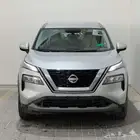 نيسان اكس تريل استاندر 5 مقاعد دبل (تقسيط جميع البنوك )