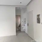 للايجار شقة عزاب حي القادسية بسعر (2500) شهريا  عرض رقم 1434