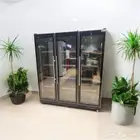 ثلاجات عرض اسود للعصيرات والماء ب احجام مختلفة