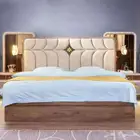 غرفة نوم جديد في الكرتون