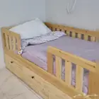 تفضيل سرير أطفال من الخشب الطبيعي
