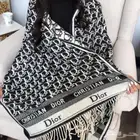 اسكارفات شالات جميع الماركات جوده عاليه نسائيه ورجاليه