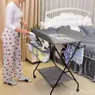 طاولة تغيير للمواليد