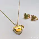 سلسال وحلق ذهبي