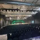 كرأسي وكنب أسود