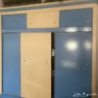 للبيع دولاب ملابس سحب مستخدم بسعر 300