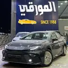 تويوتا كامري E-PLUS هايبرد 2025 اقل سعر اقساط او كاش