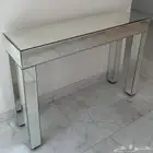 كونسول مرايا نظيف