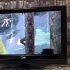 شاشة تلفزيون