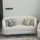 كنب للبيع مع ستاره ويفي كبيره جدار كامل