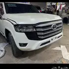 صدام أمامي قصير لاندكروزر وكاله 2024