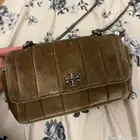 شنطة توري بورش