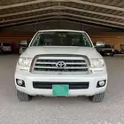 تويوتا سكويا دبل فل كامل ثلاجه قير اوتماتيك 2013
