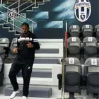 مدرب كرة قدم   محترف