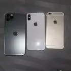 ثلاث ايفونات للبيع