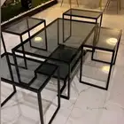 للبيع طاوله مع 4خدمه