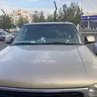 جمس 2006 ذهبي للبيع