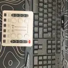 انا ابيع ماوس وكيبورد ومكسر ويكون بعلمك تراهم مستخدمين