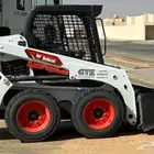 بوب كات للإيجار مع سائق