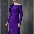 فستان جديد لم يتم لبسه توني استلمته من البوتيك بس مو مقاس