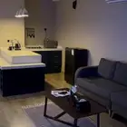 شاليه نظام غرفه مسبح صاله مطبخ دوره مياه طاوله طعام حوش مدخل