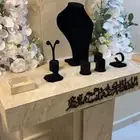 استاند شبكة نظيف وجديد باضاءة مخفية