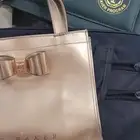 حقائب