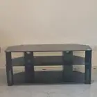 طاوله تلفاز خاليه من العيوب مع شاشه