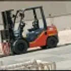 اجار رافعات شوكيه كرينات