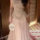 فستان وردي و يمديك تستأجرينه او تشترين