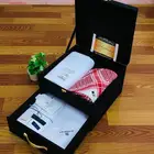 عرض خاص   قطعتين اقمشه و قطعتين اشمغه مع ملحقاته كامل