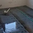 عازل حمامات ومطابخ