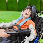 علاج طبيعي مكثف للأطفال