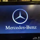2 شاشات كانت راكبه على يخت