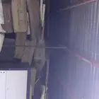 يوجد دواليب ملابس جديده لم تركب بعد