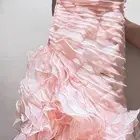 فستان لبسه وحده 4 ساعات