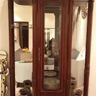 دولاب عرض لطاولة الطعام