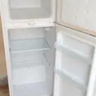 للبيع ثلاجه مستخدمه على السومه