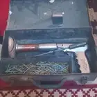 مسدس مسامير