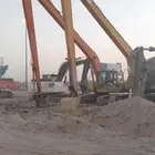 بوكلين ذراع طويل للايجار اليومي او الشهري