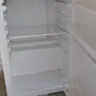 للبيع ثلاجه هيتاشي مستخدم نظيف..حجم صغير