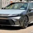 تويوتا كامري LE هايبرد 2025 متوفر كاش وأقساط