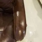 كرسي مكتب بني