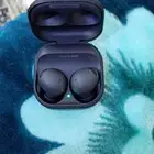 ( تم البيع ) سماعة سامسونج بودز 2 برو