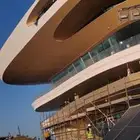 لجميع اعمال الالمنيوم والزجاج السكريت والاشتراكن والكلادينج