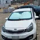 كيا ريو هاتش باك 2012 للبيع ممشى قليل
