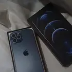 أعلاني الاول فيه صور لجوانب الجوال iPhone 12 Pro Max