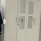 دولاب نظيف وجديد