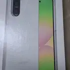 جوال جديد استخدام 15يوم الذاكره 256 اللون ابيض A56