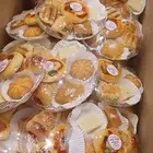 مخبوزات طازجة كل يوم